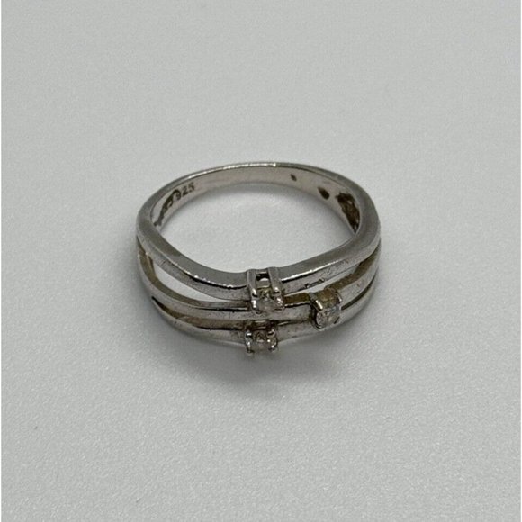 925 STERLING SILVER CZ RING SIZE 6 - Picture 8 of 8